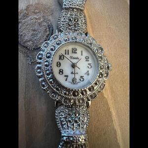 xanadu quartz Ladies Watch New Battery